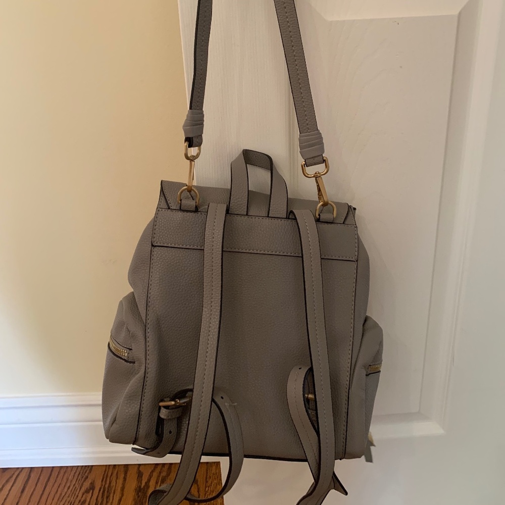 ZARA Italy 🇮🇹 Backpack Gray Fax leather